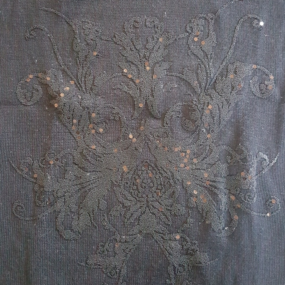 Sweater - Picture 3 of 4